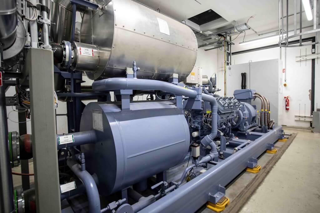 Higher target temperatures, an extended output range, maximum efficiency and therefore greater sustainability at lower costs - these are the benefits offered by the models in the GEA RedGenium heat pump series.