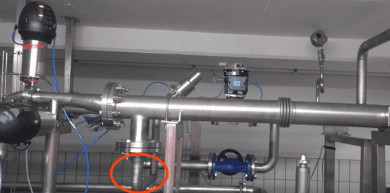 Figure 10. Condensates pipeline with a poor design.
