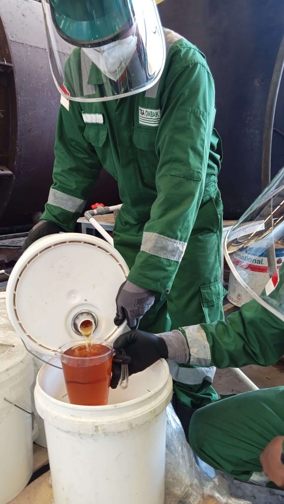 Measuring Corrosion Inhibitor for Hydrotesting. Image courtesy of Tiga Ombak, Cortec® Case History 852.