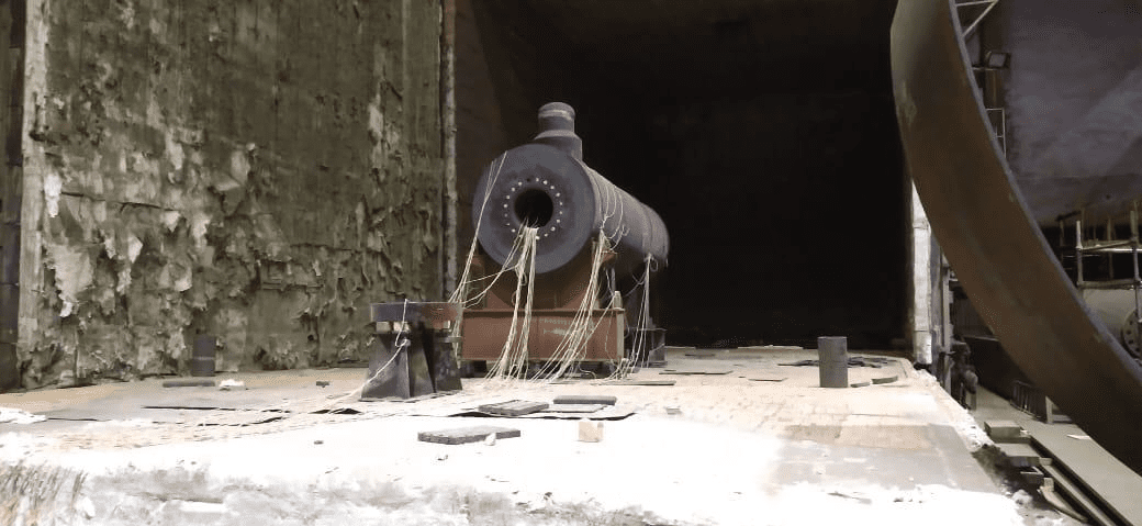 Figure 6. Thermocouples were installed at internal and external surfaces prior to furnace PWHT.