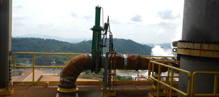 Figure 3: Push-through knife gate handling acidic solutions on upper floor of autoclave building