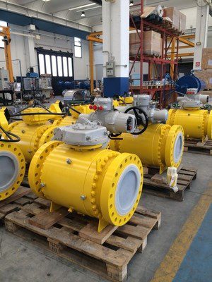 Mr. Zulkarnain and his colleagues supply valves to a very wide range of industries