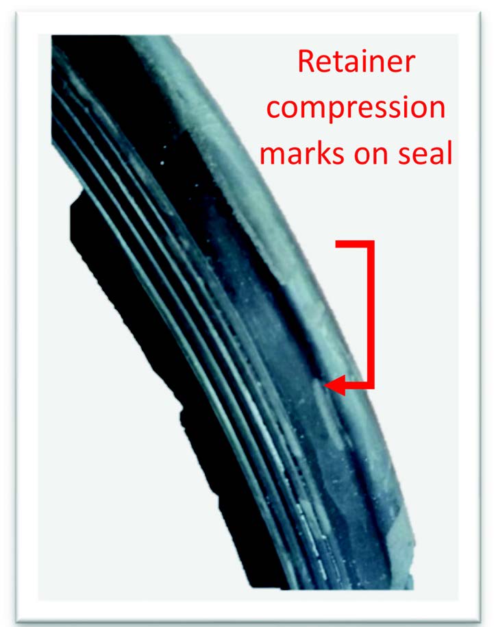 Figure 2: Seal shape with uncalculated bolts tightening torque