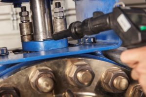 Testing a stem seal with ‘live loading’, using methane as the test medium and an FID leak detector.