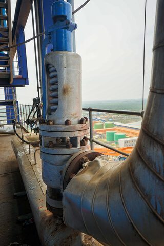 Pressure relief valve