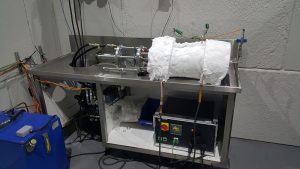 Stem seal testing with standardised test fixture