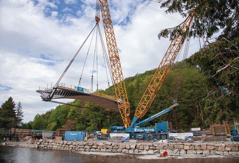 Duplex Bridge being placed