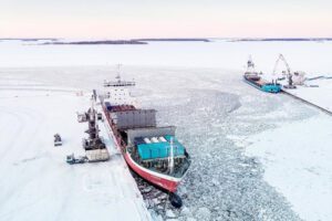 Outokumpu with Langh Ship swap cargo vessels with ships