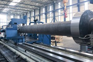 The company’s new Torni Tacchi (HD3-120H CNC) lathe can machine components with a length of up to 26 meters and a diameter of 1,540 mm.
