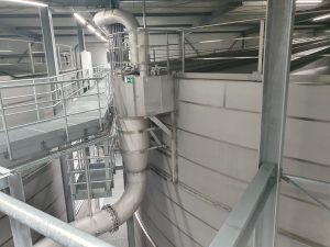 The external overflow system with siphon and ventilation