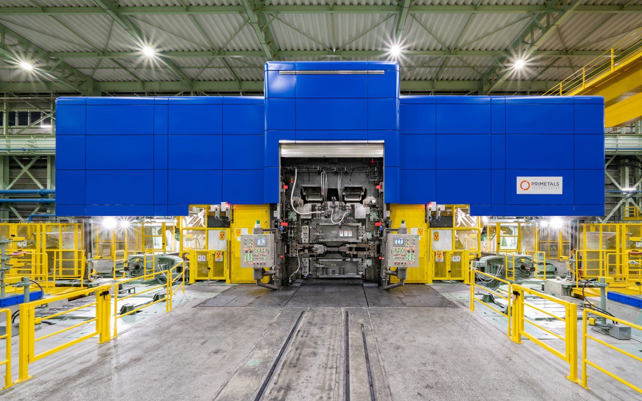 A new cold rolling mill at the Kawasaki Plant has delivered a more stable and efficient production system.