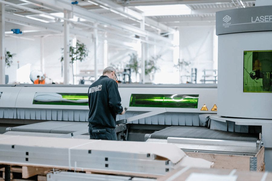 bild-meldung-247 247TailorSteel: Rohrlaserschneiden bis 8m Länge