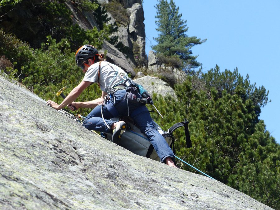 Sicherer Halt mit fischer Befestigungslösungen.