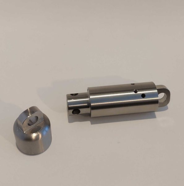 Wettkampfrakete hebt ab mit Edelstahl aus dem Rheinland