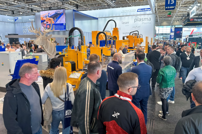 Technologie-Vielfalt zum Schneiden und Biegen