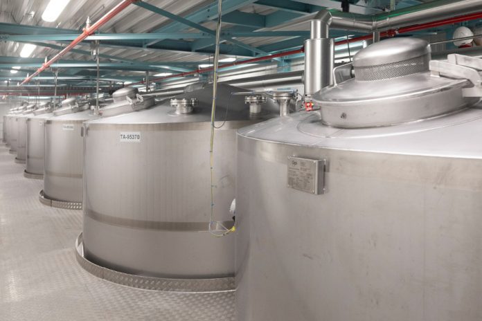 Gpi Tanks liefert 8 Edelstahl-Lagertanks an Cargill