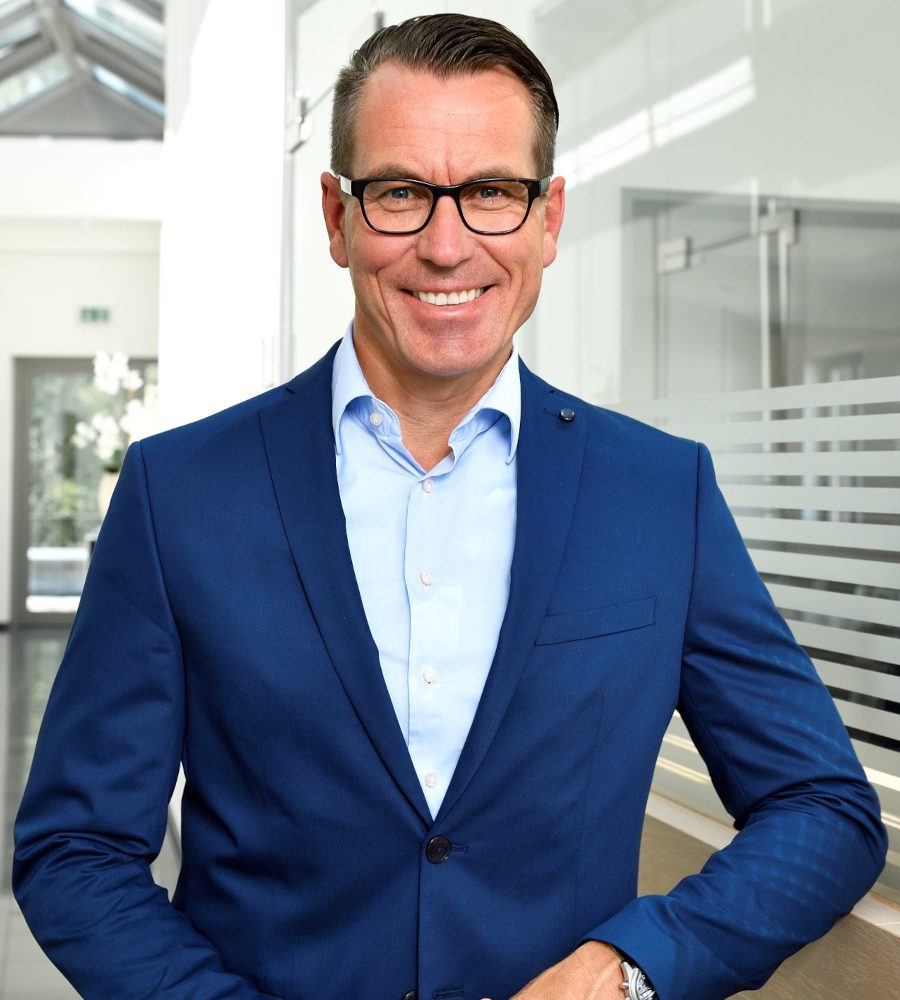 Laser XL+, flache Hierarchien, globale Märkte – Schoeller stellt sich neu auf